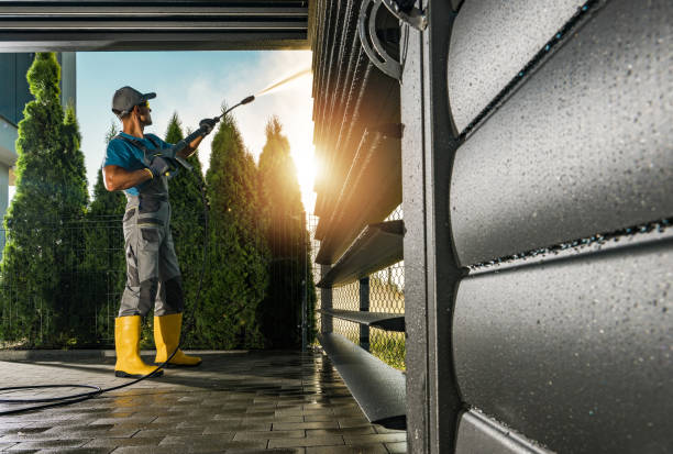 Best Deck Pressure Washing  in Medina, TX
