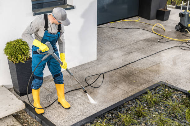 Best Deck Pressure Washing  in Medina, TX